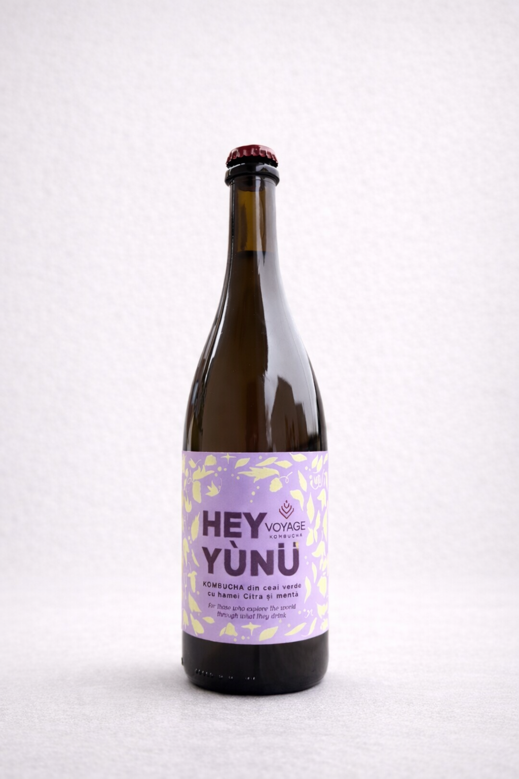 Hey Yùnü kombucha bottle